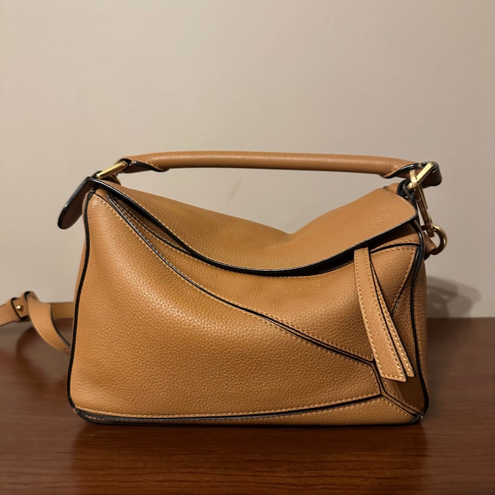 Loewe puzzle bag